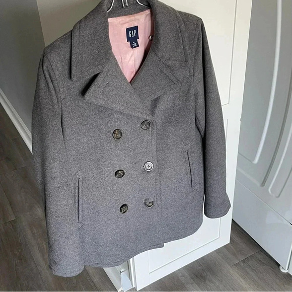 GAP Gray Wool Blend Button Down Pea Coat Women’s Medium - Picture 14 of 16